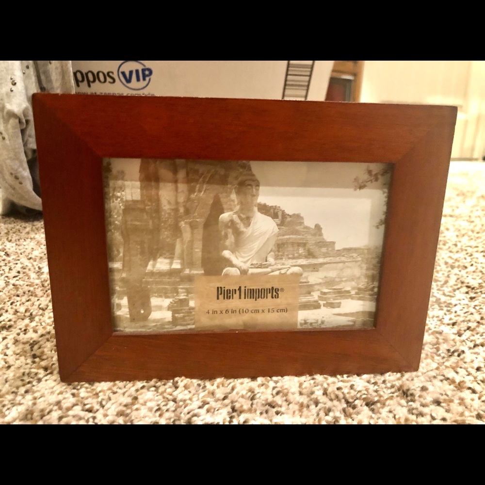Pier 1 Photo Box